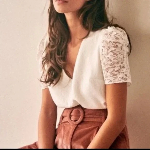 Sezane Colette Blouse Vneck Short Sleeve Lace Puff Shoulder White Women’s US 10 - Picture 2 of 11